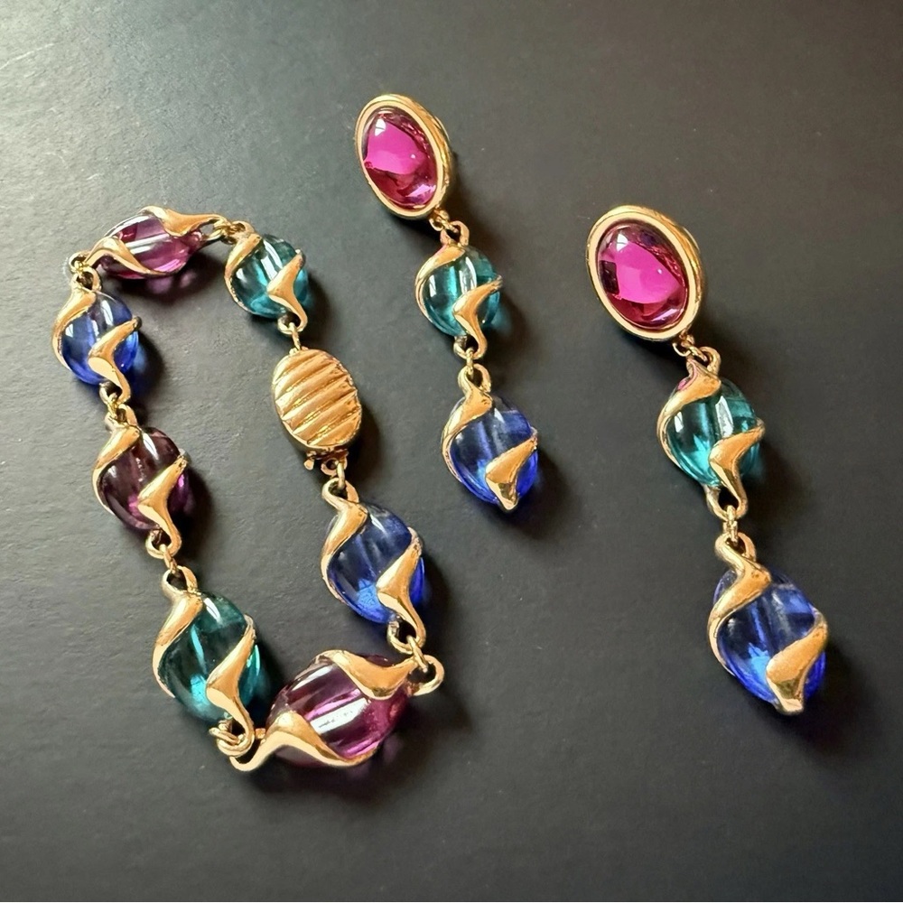 Vintage Signed Swarovski Swan Gripoix Bracelet & Earring Demi Parure Set